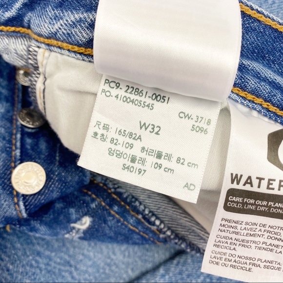 Levi’s Premium Wedgie Icon Fit High Rise Ankle Distressed Jeans: Truth Unfolds - Picture 16 of 16